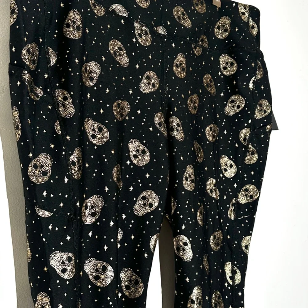 Torrid Activewear Leggings - Picture 2 of 3